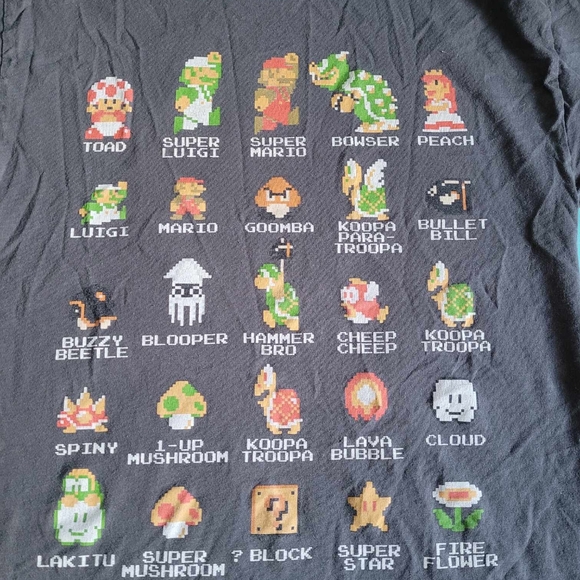 Youth unisex sz s short sleeve Super Mario bros shirt Nintendo lovers ♥️ ✨ - Picture 3 of 4